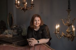 Елена Никоненкова